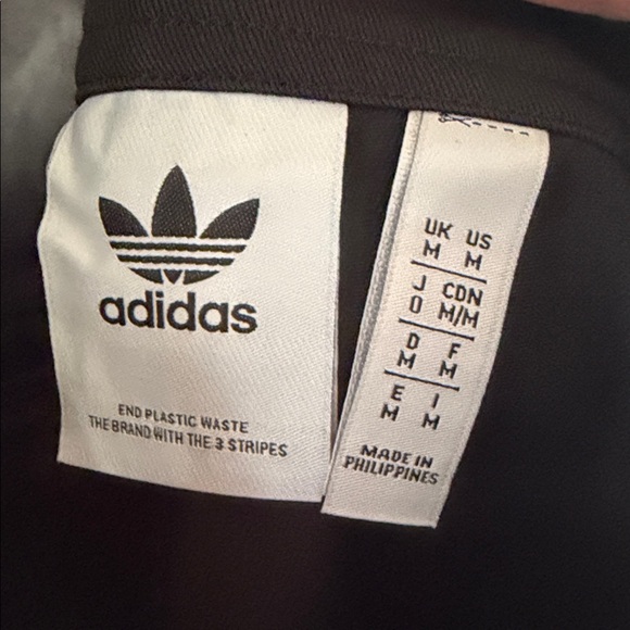 Adidas Loveuni Overall’s Size M BNWT So Neat - Picture 7 of 11